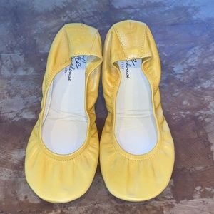 Storehouse Flats size 9 Mustard Yellow